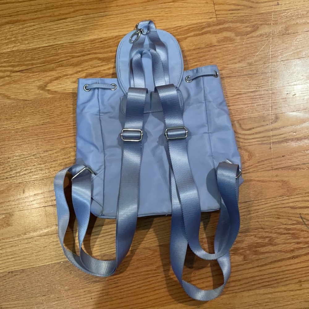 Backpack - Picture 4 of 5